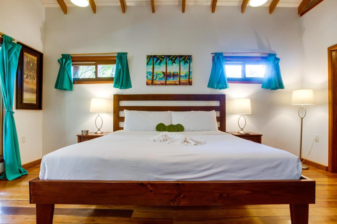 Mariposa Belize Beach Resort Placencia Exterior foto