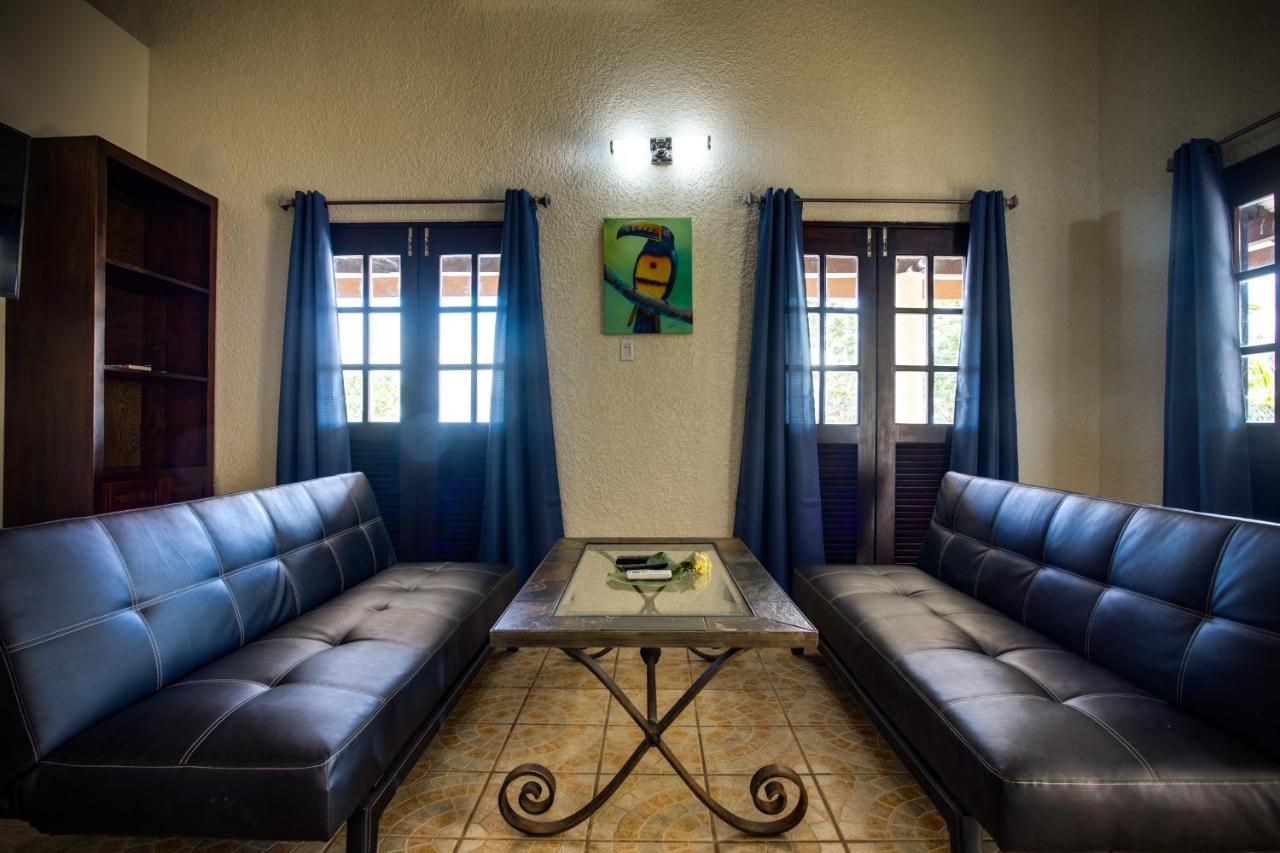Mariposa Belize Beach Resort Placencia Exterior foto